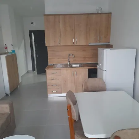 Apartment Andi Golem (Tirana)
